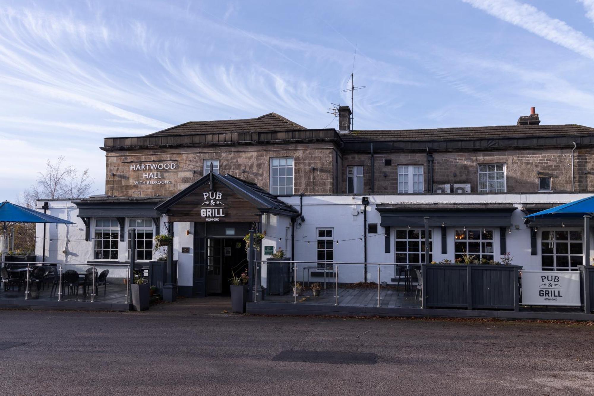 Hartwood Hall By Greene King Inns チョーリー エクステリア 写真